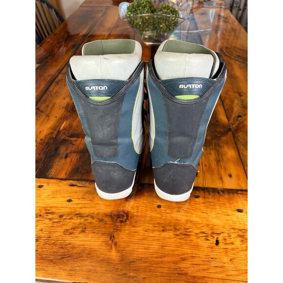 Vintage Men's Burton Lace Up MOTO Snowboard Boots - Picture 2 of 8